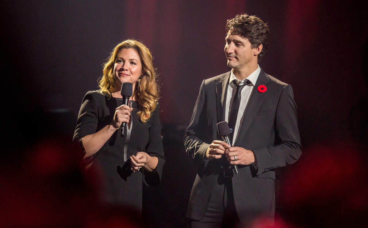 PM Trudeau’s wife reminds 17,000-strong hometown event that Canada’s most famous Jew ‘belongs to the world’