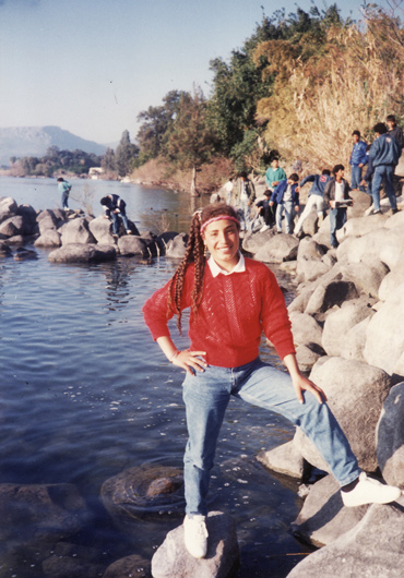 Amal Elsana-Alh’jooj at the Sea of Galilee during a high school trip at age 16.