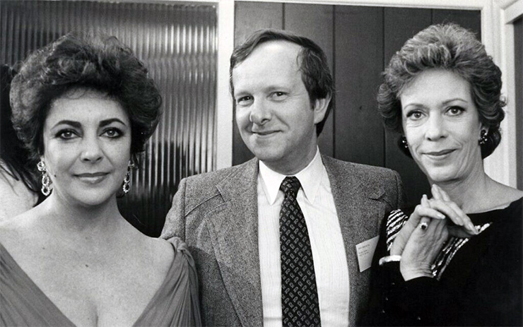 Canadian agent Michael Levine with Elizabeth Taylor, left, and Carol Burnett on the set of the HBO film ‘Between Friends,’ in Toronto, 1983.