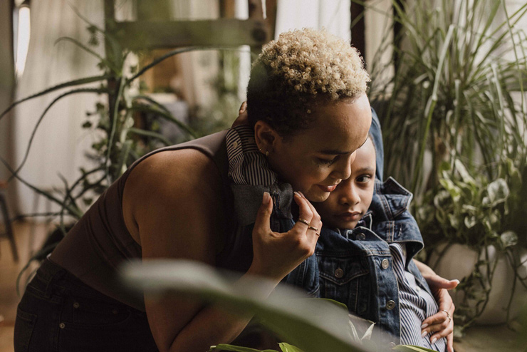 Asha Allen-Silverstein and son Sage Pearce photographed for the ‘Periphery’ exhibition at UJA Toronto. (Liat Aharoni)