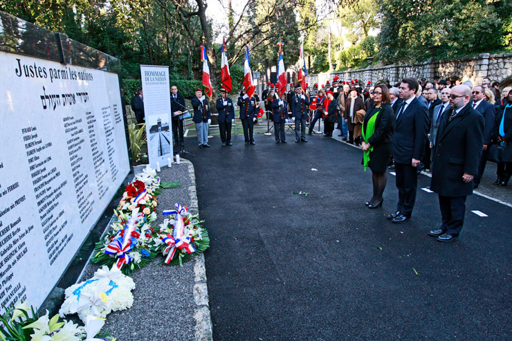 Nice Mayor Christian Estrosi, front row middle, helps inaugurate the Wall of the Righteous Among the Nations in Nice, France, January 27, 2014. (Pricilia Renou-Tallon)